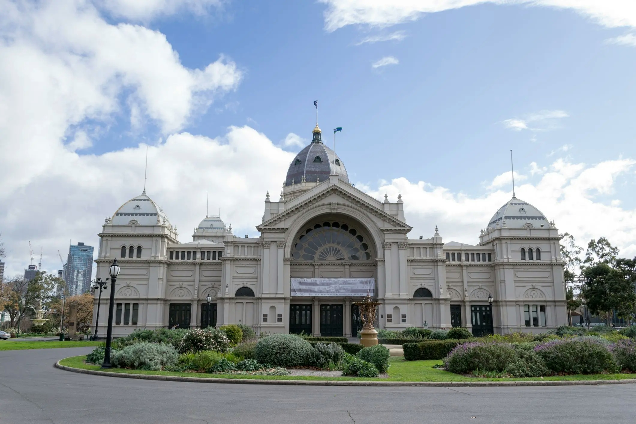 A Traveler's Guide To Melbourne Museum