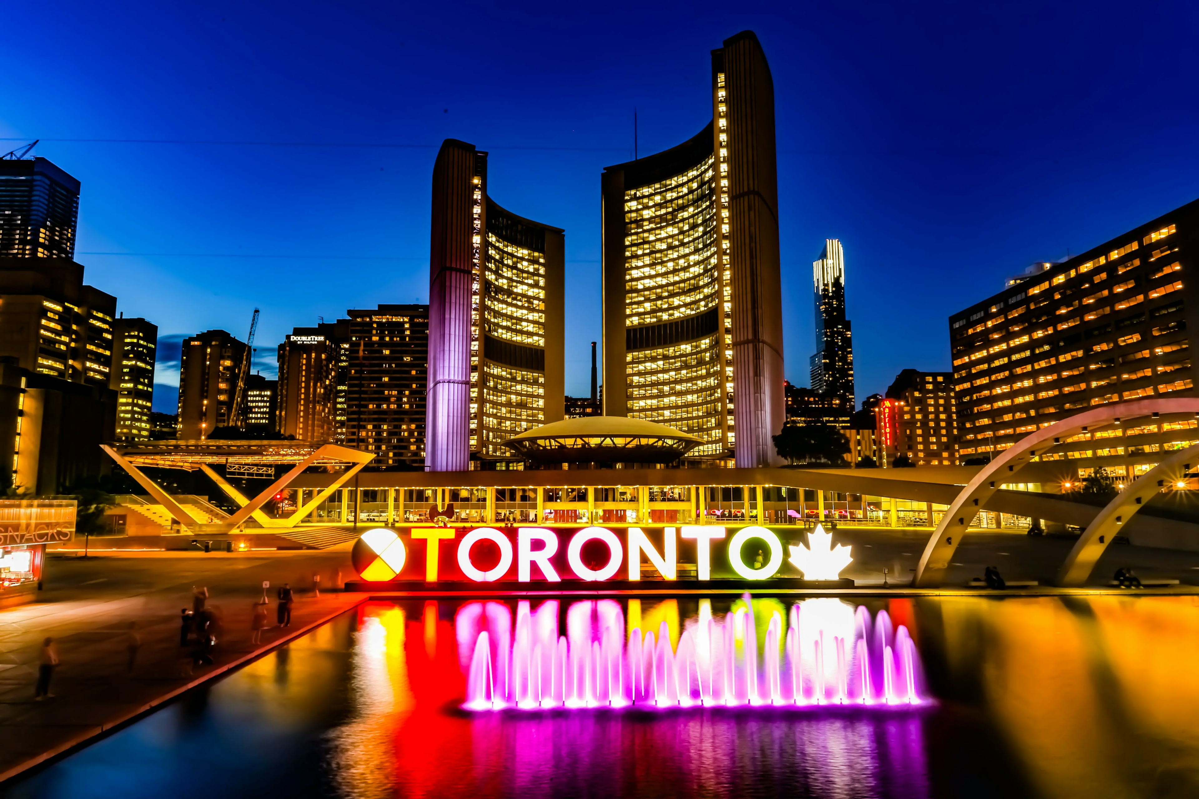 Toronto Unveiled Your Comprehensive Tourist Information Handbook