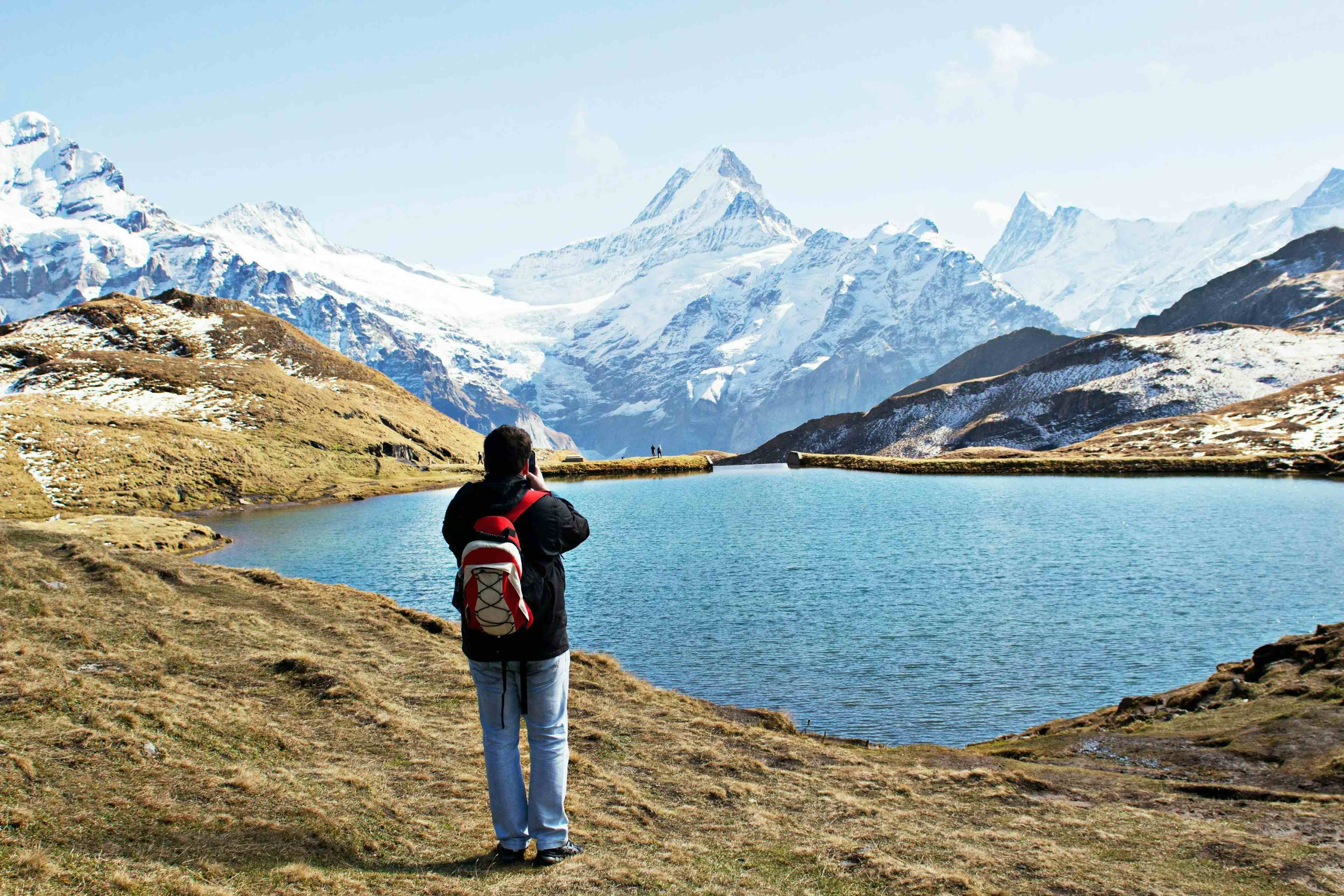 Alpine Abenteuer: Die Top-Destinationen der Schweiz erkunden image