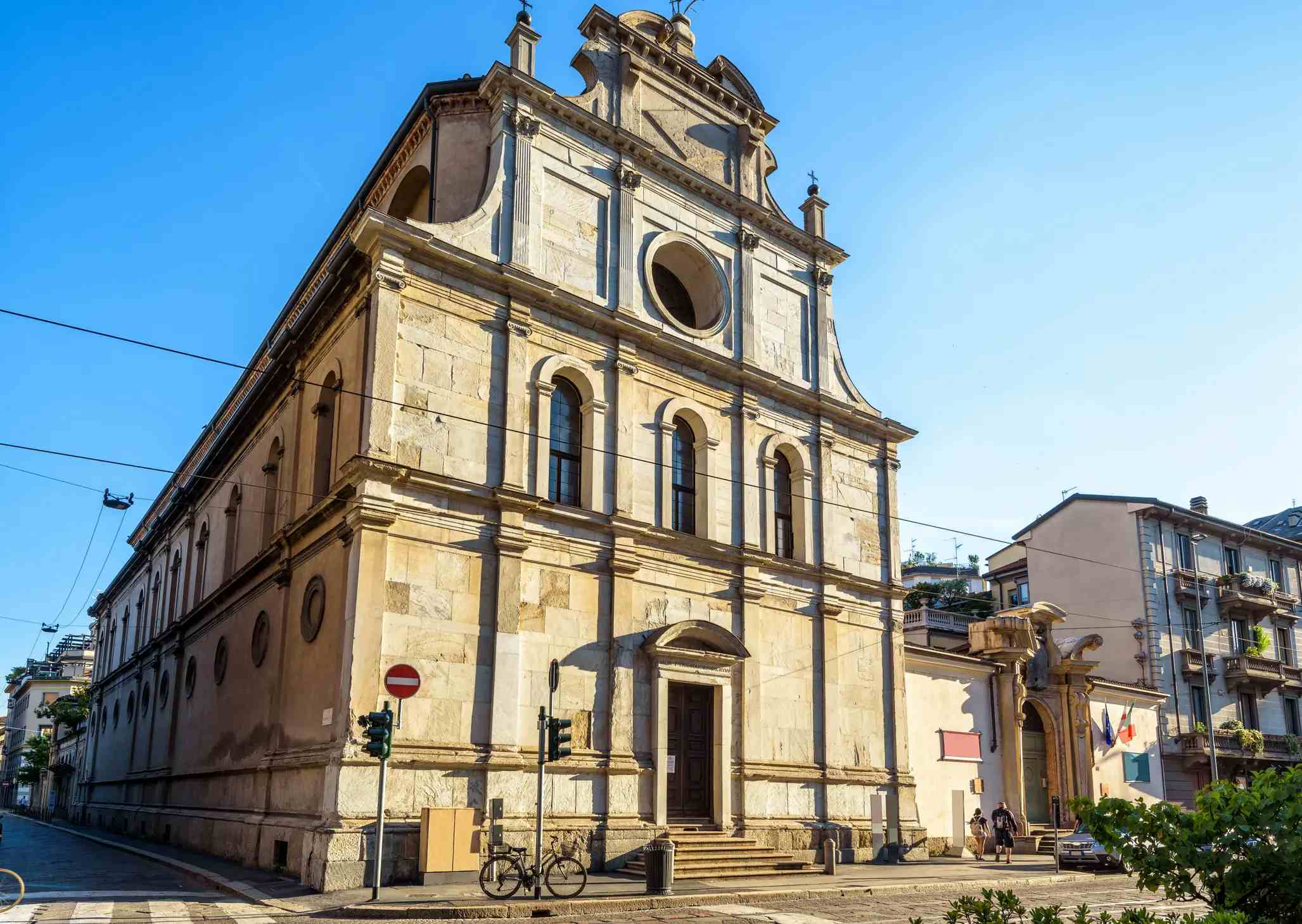 San Maurizio al Monastero Church image