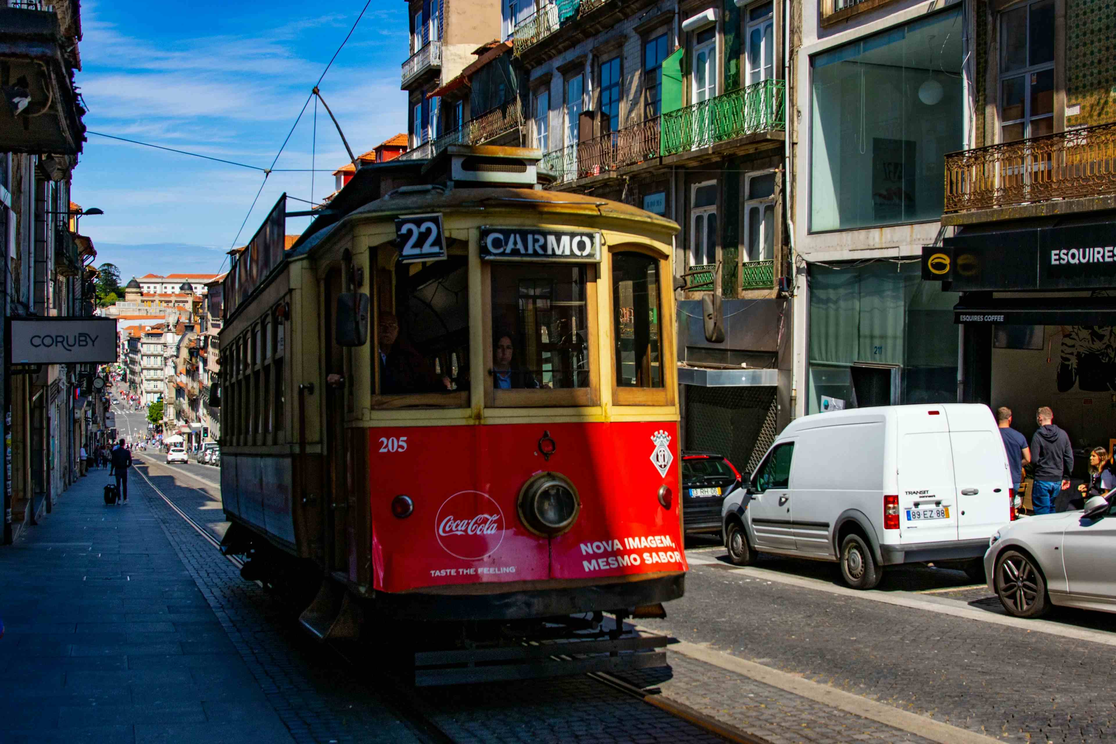 Porto-Perspektiven: Eine Expedition zur Touristeninformation image