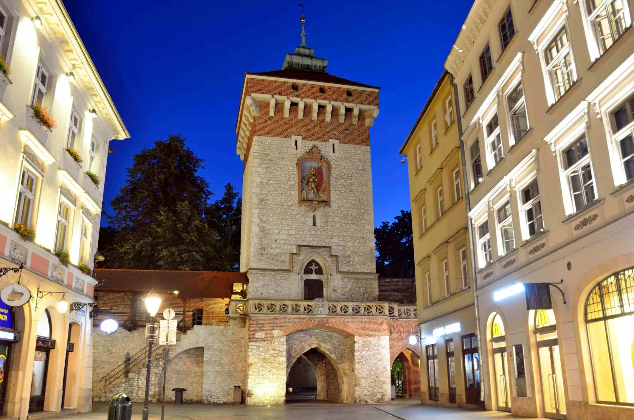 Флорианские ворота в Кракове image