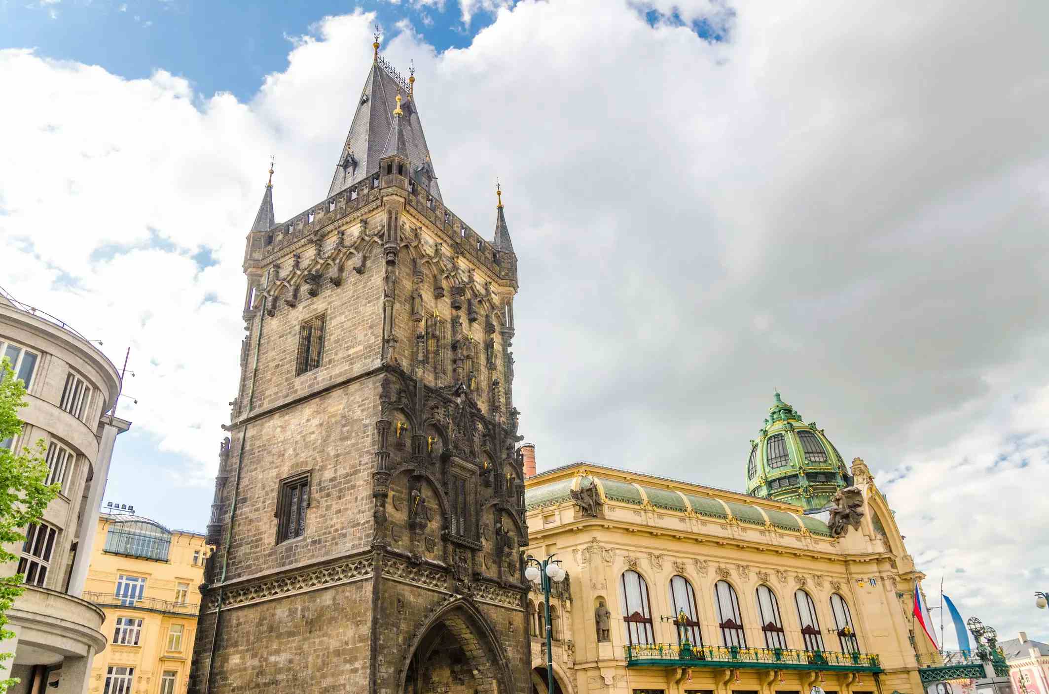 Tour Poudrière de Prague image