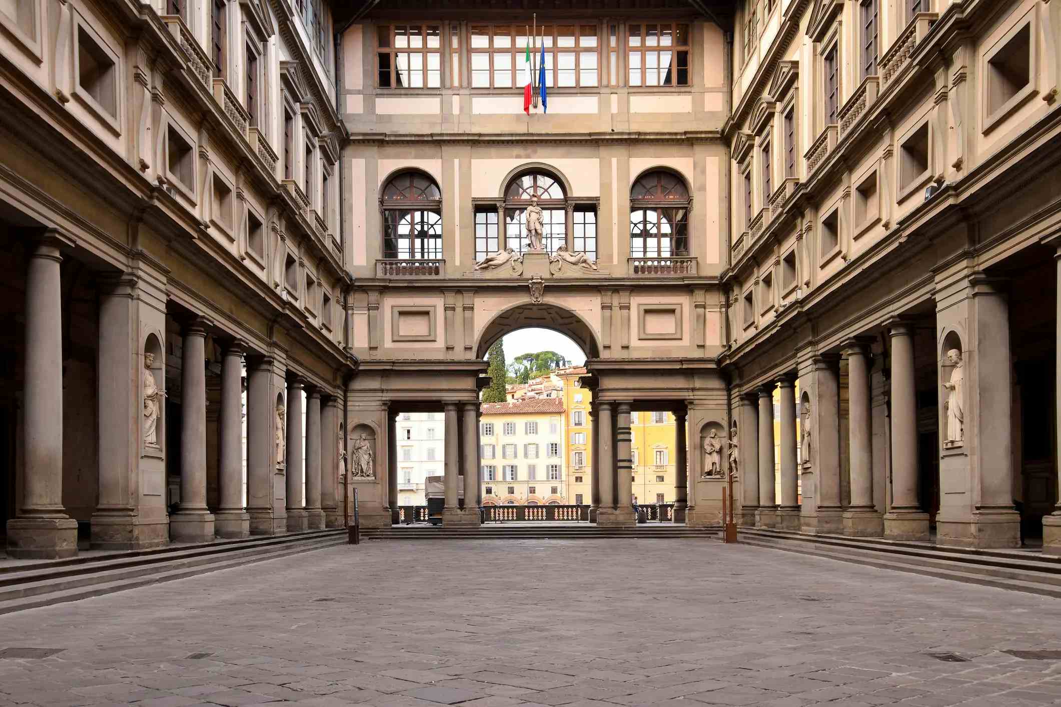 Galeria degli Uffizi image