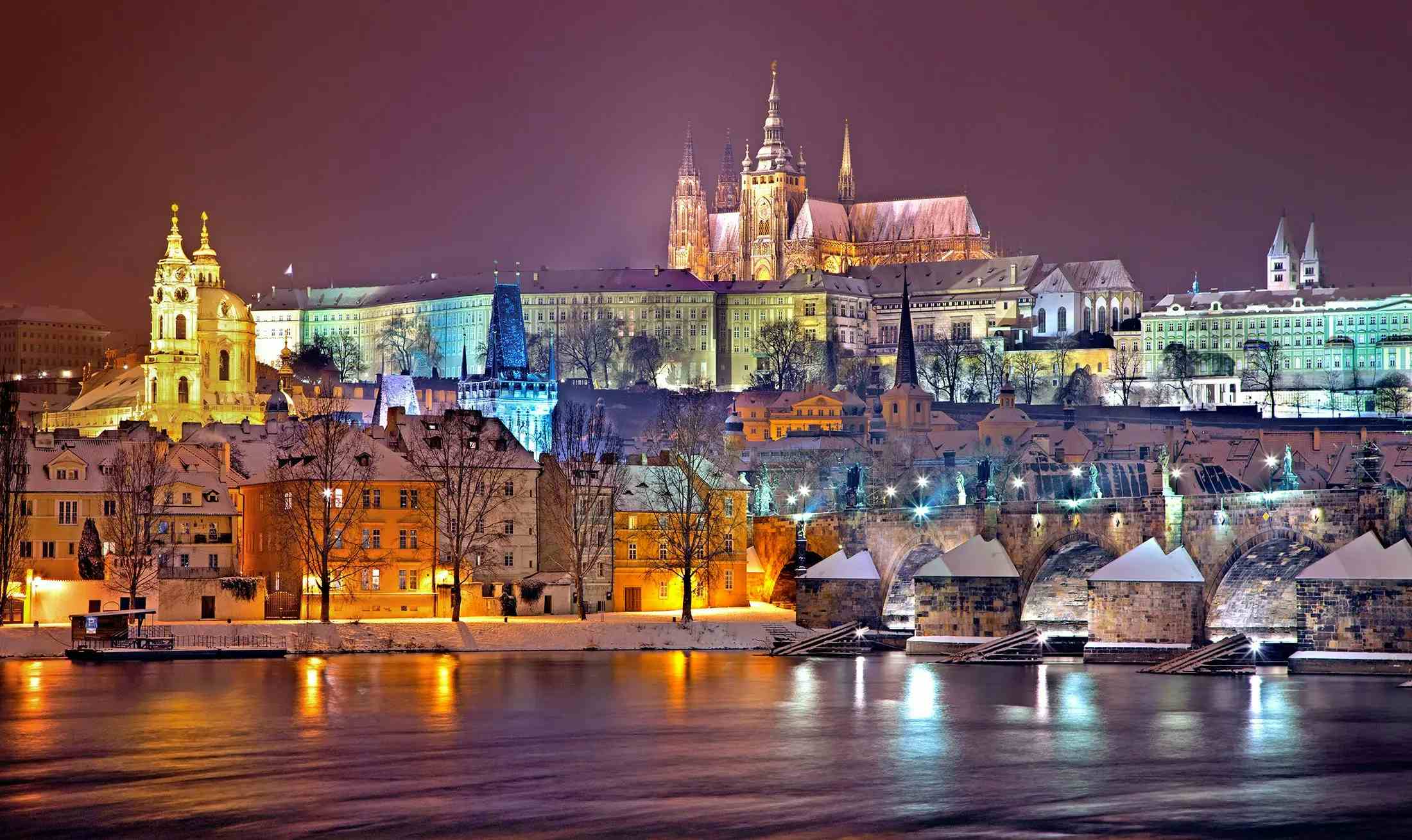Prague Unleashed: Your Tourist Information Companion image