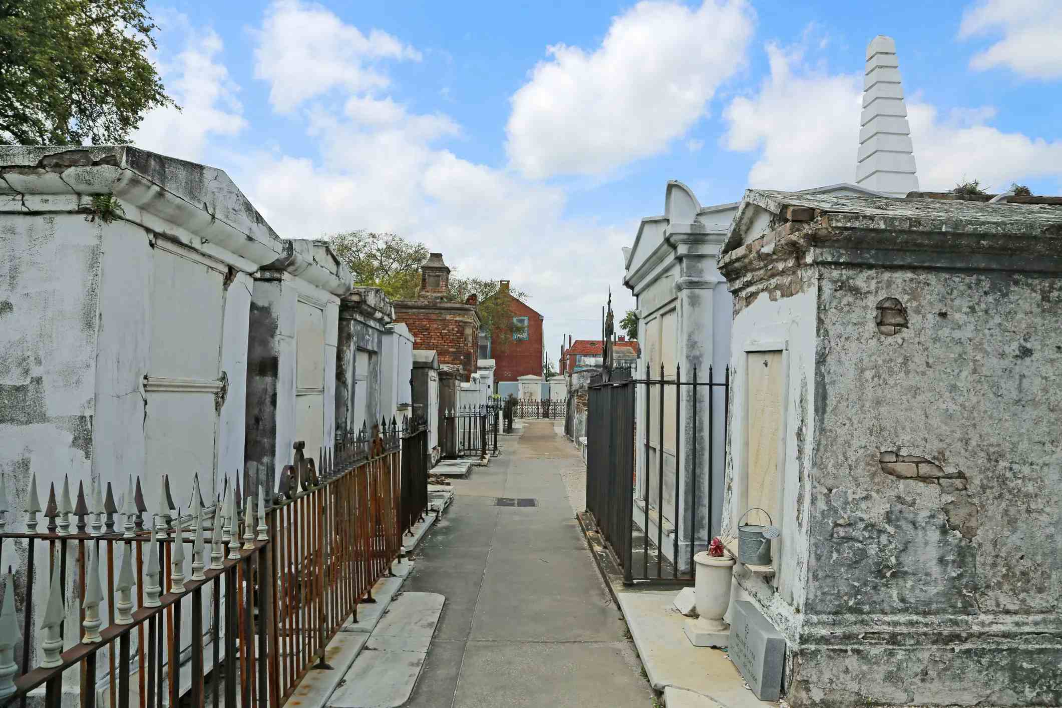 St. Louis Cemetery No. 1 image