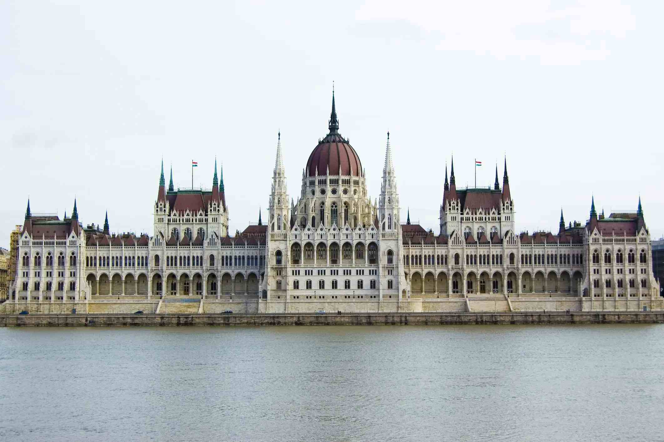 Parlement de Budapest image