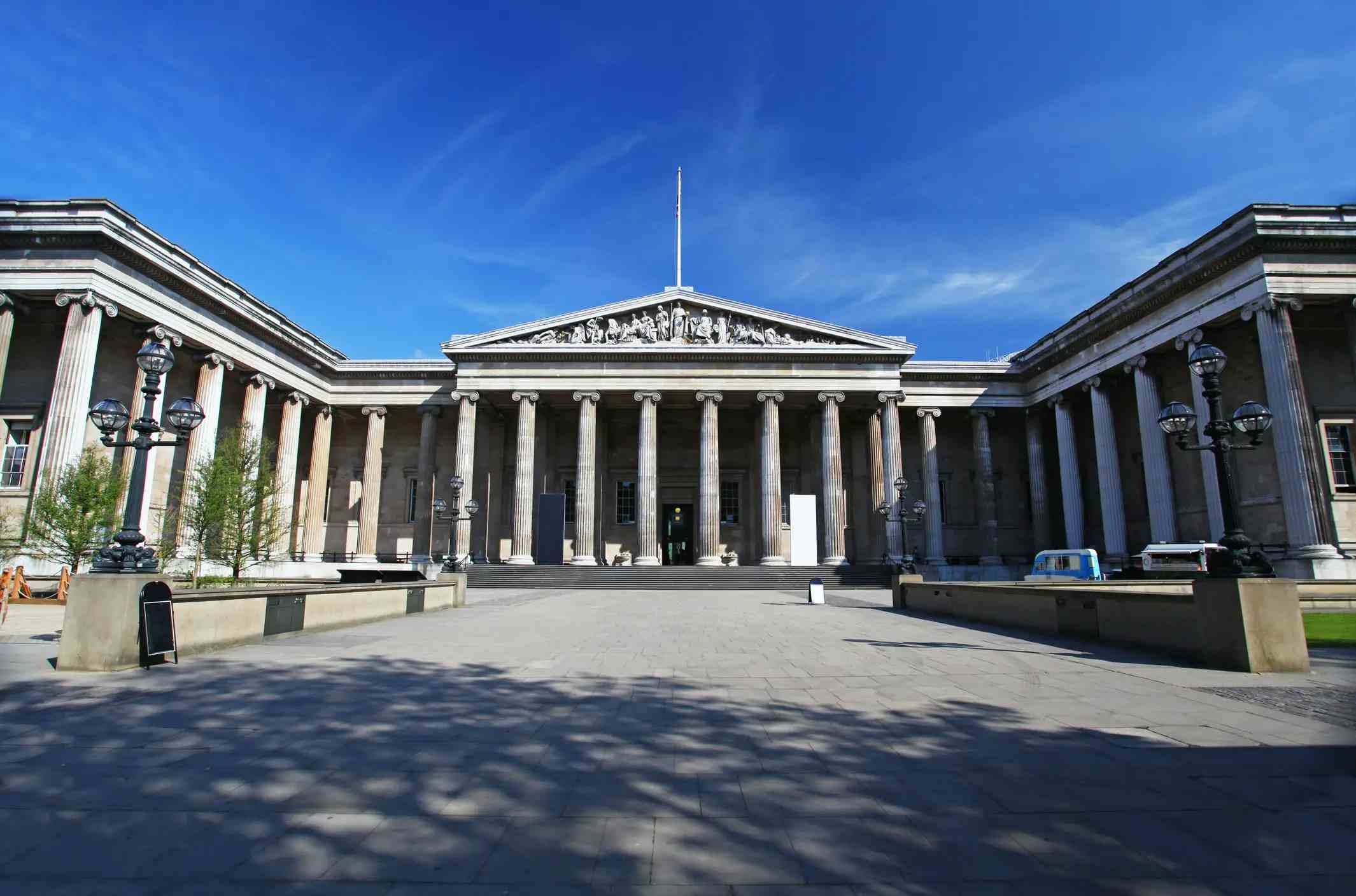 Wie man durch die Must-Sees des British Museum flitzt image