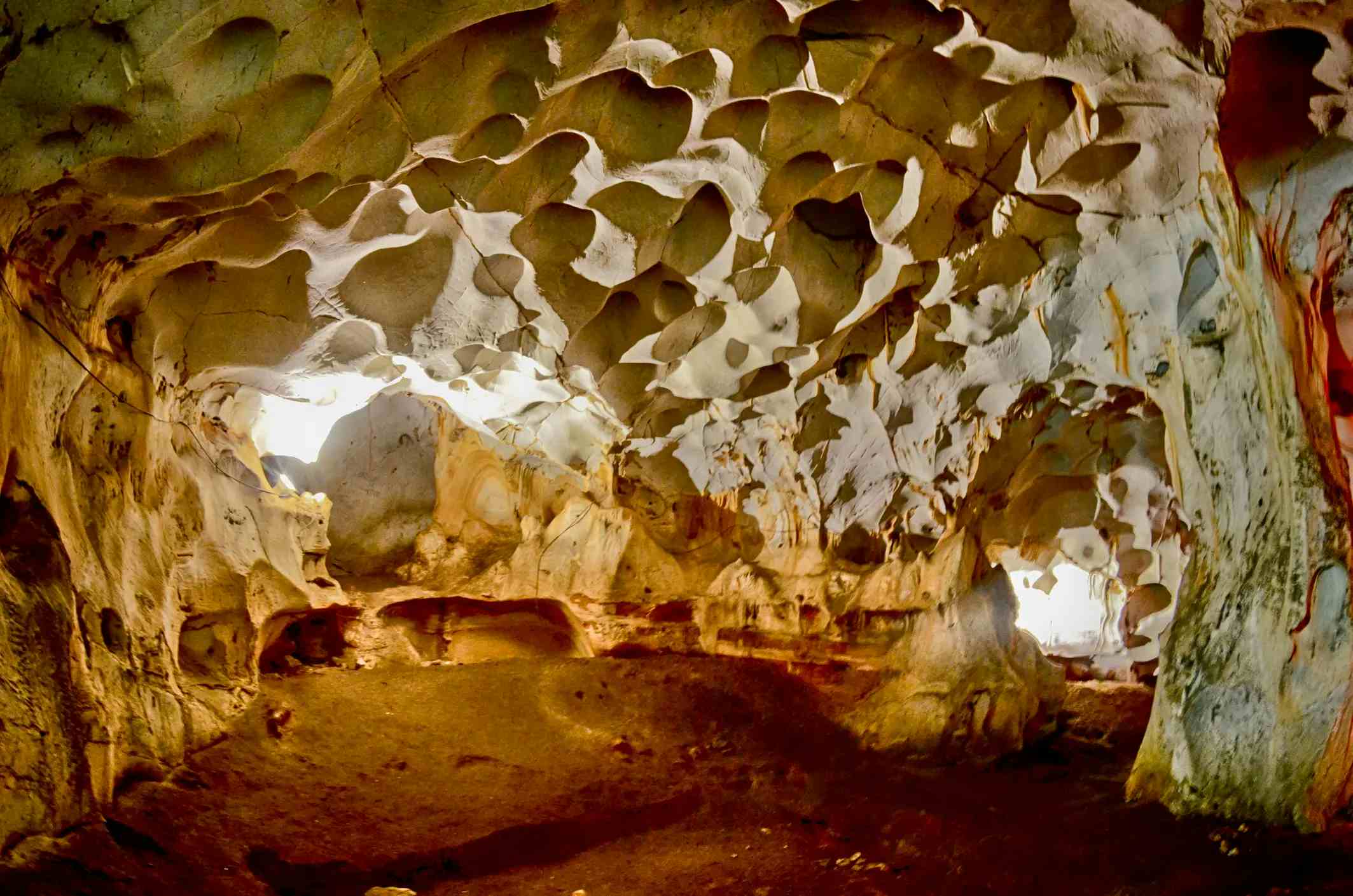Cueva de Karain image