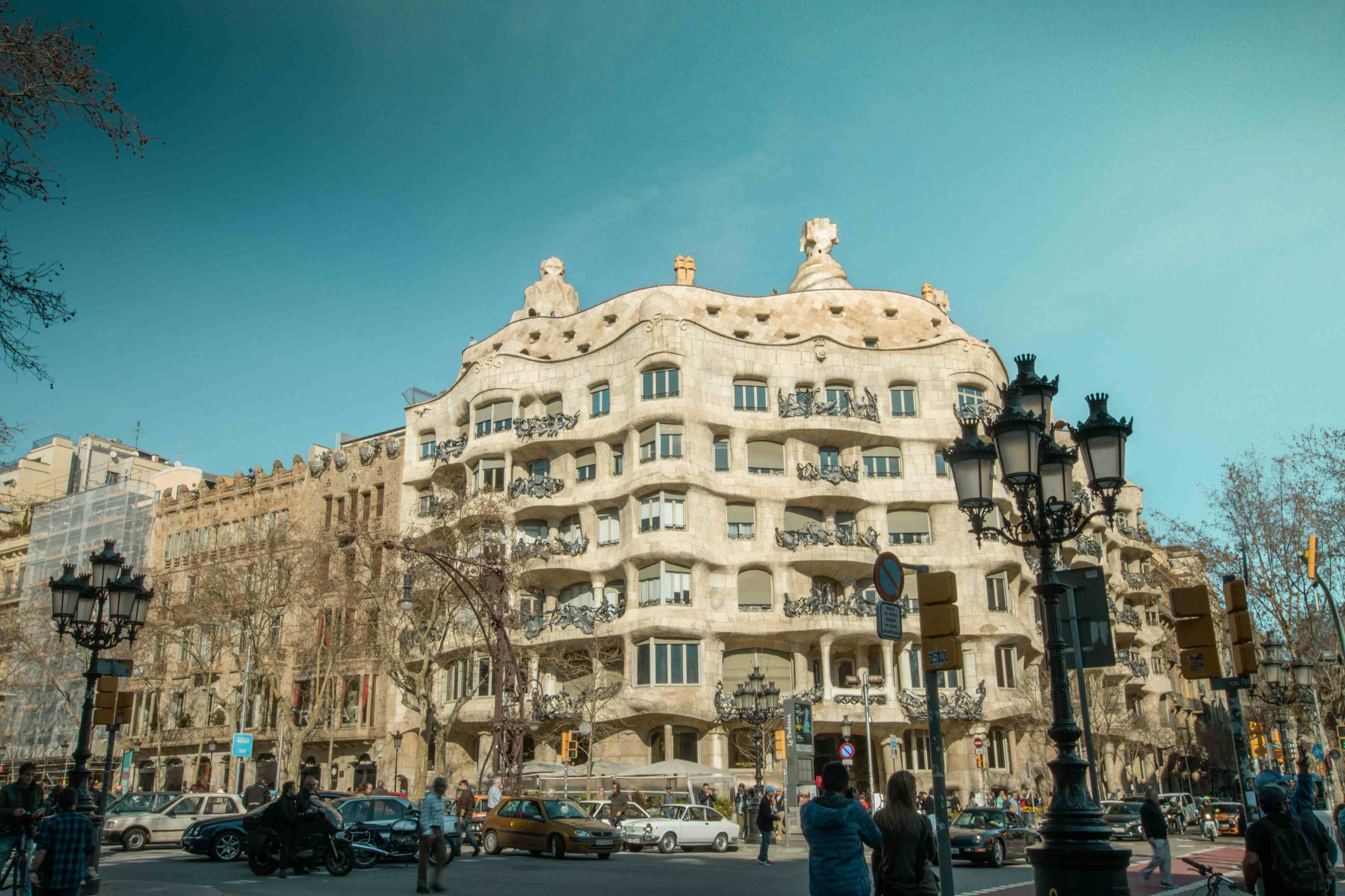 Exploring Architectural Marvels: Casa Milà - Gaudí's Timeless Legacy image