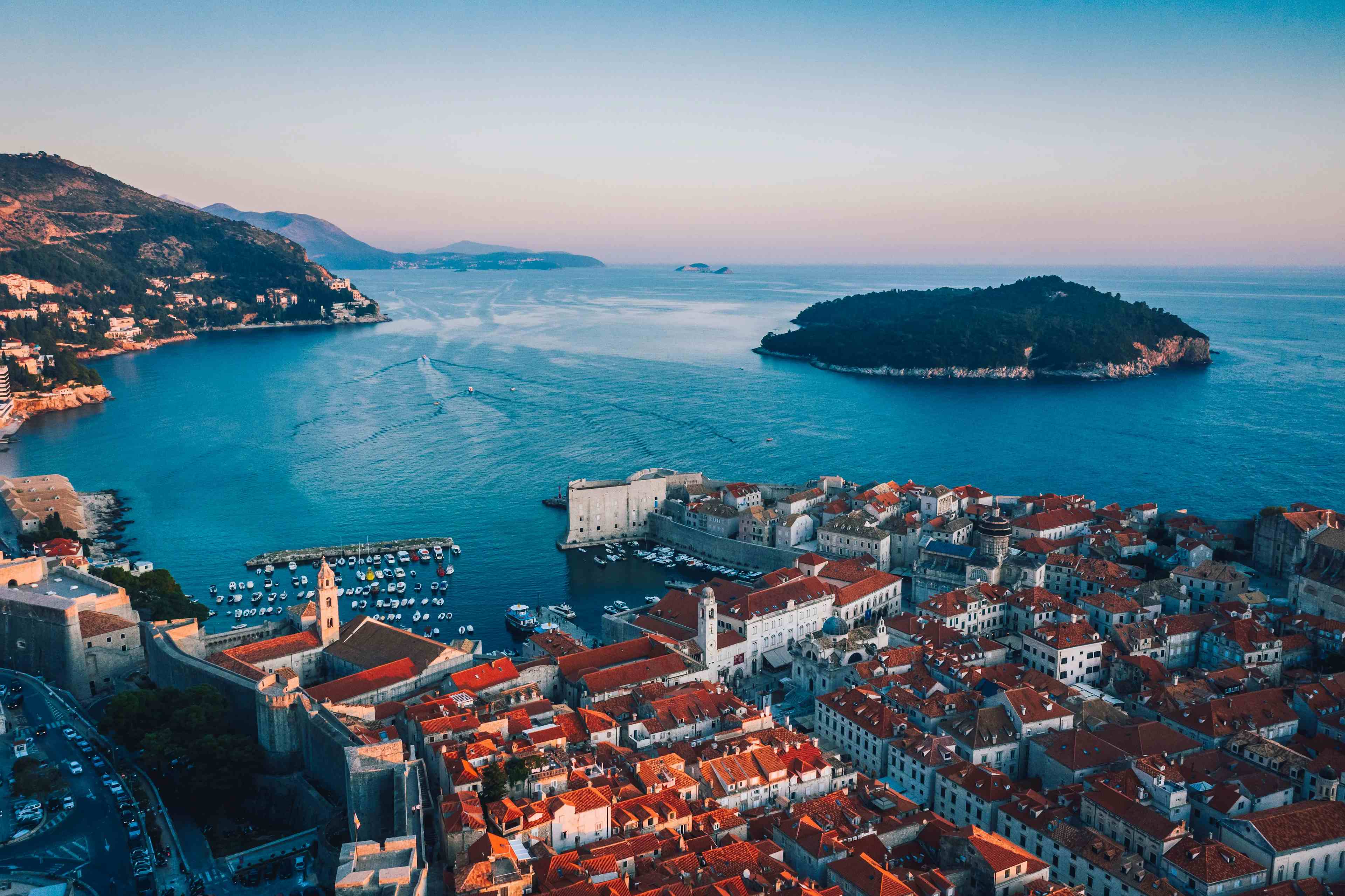 Dubrovnik im Handumdrehen: Ein Kurzführer für die Perle der Adria image